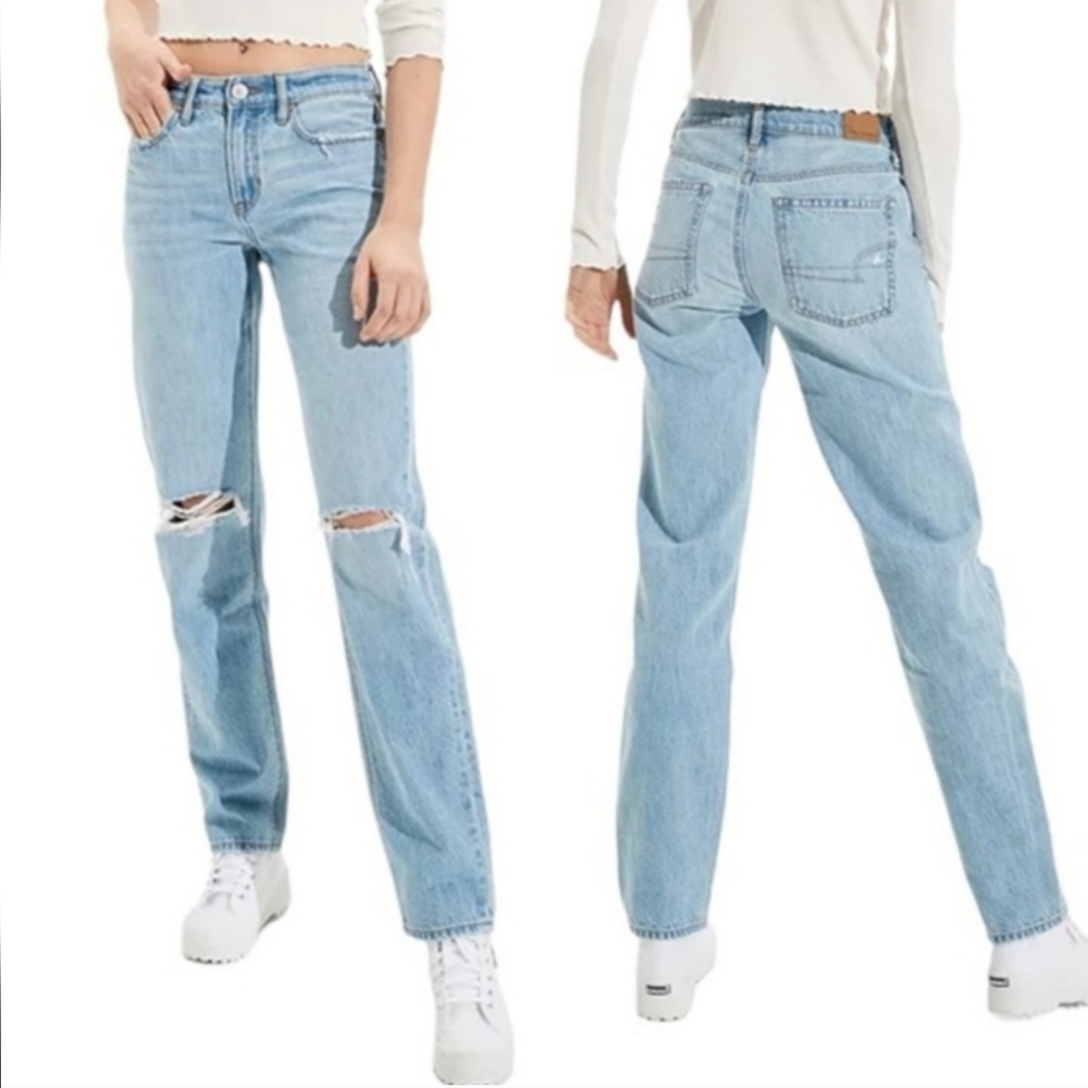 AEO 90's Straight Leg Jeans Light Blue Distressed Size 12 100% Cotton